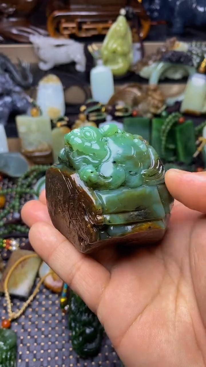 和田玉未镶嵌摆件1