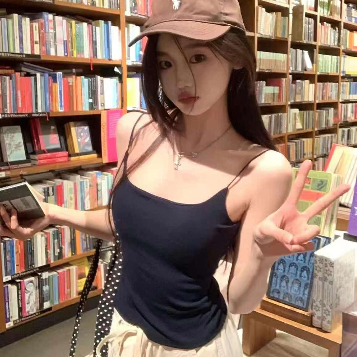 少女风纯欲风吊带内搭短款辣妹风时尚美背性感背心