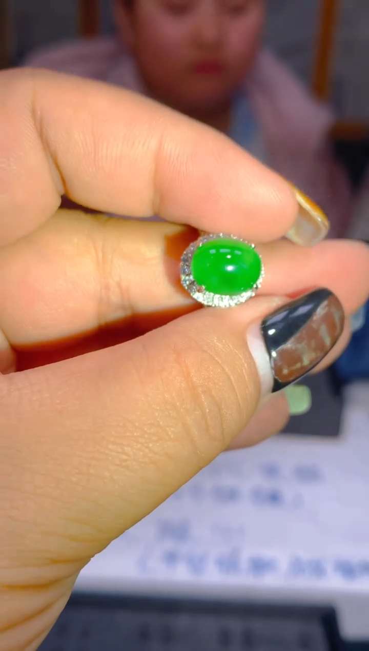 【闪购商品】定制翡翠未镶嵌15定制翡翠-多样性发货（发其一）