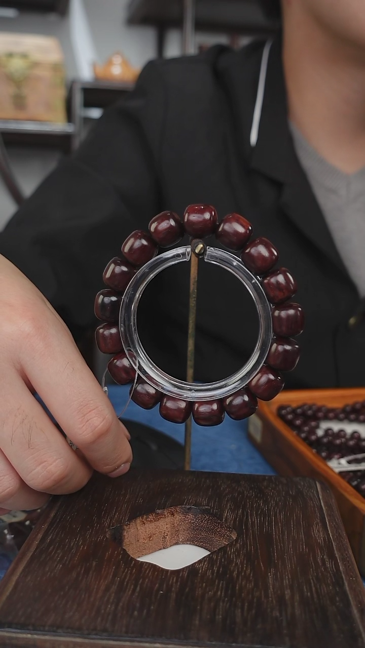 【闪购商品】木本降真香红降花梨公1.2手串老型24克