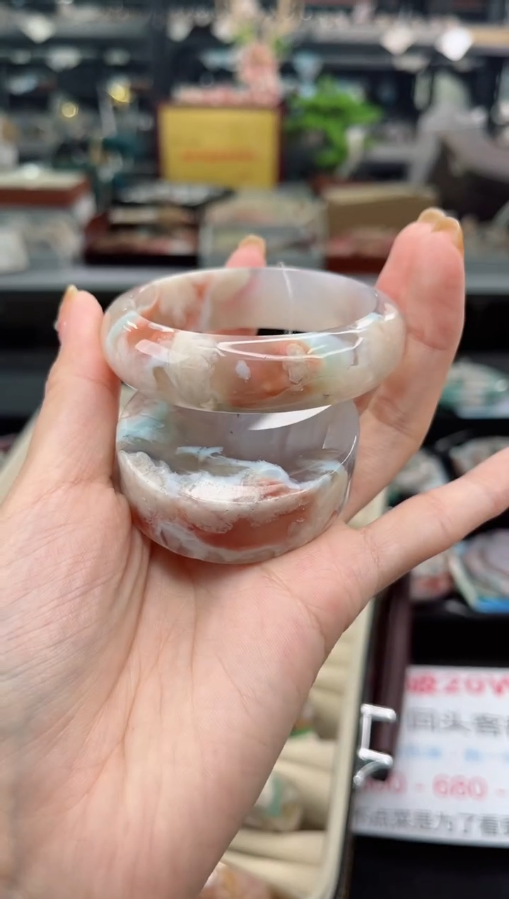 【闪购商品】石英质玉手镯未镶嵌53圈口（赠品镯心）6821016