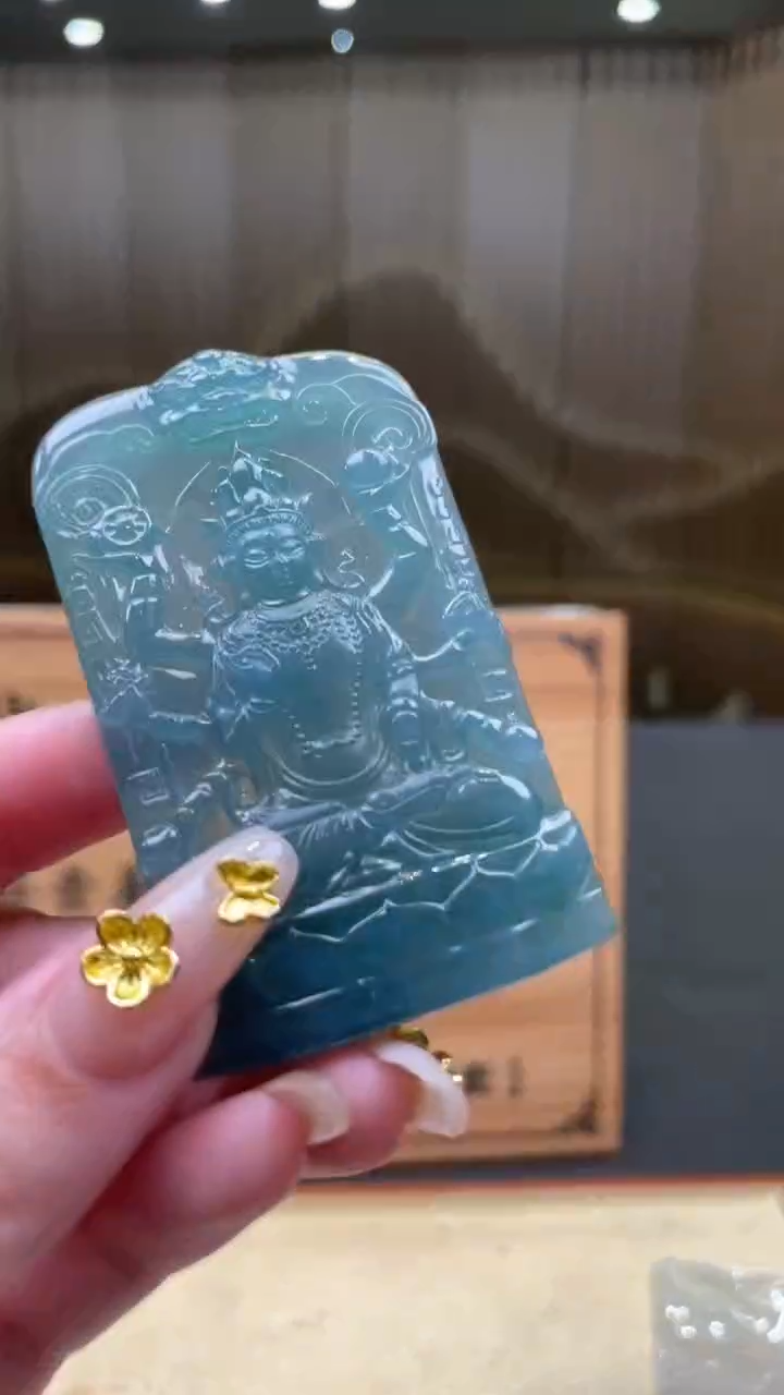 【闪购商品】定制翡翠未镶嵌      *74