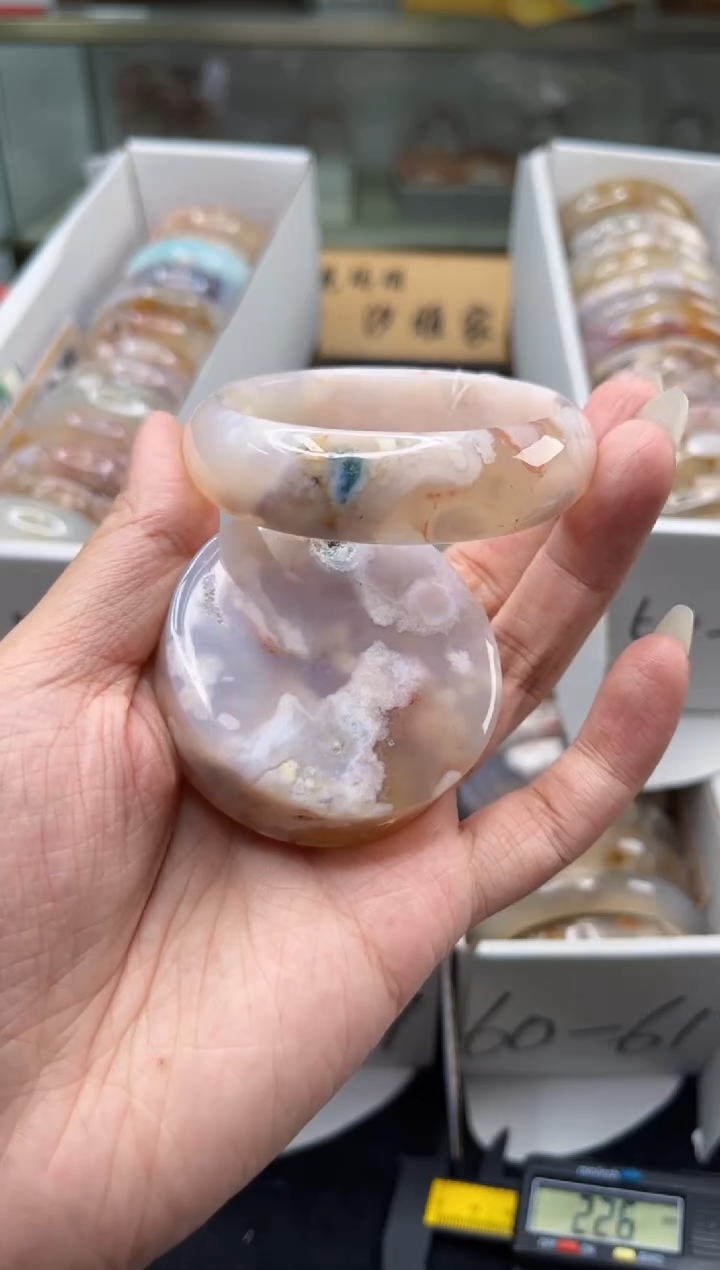 未镶嵌手镯石英质玉54圈口（赠品镯心）1570020