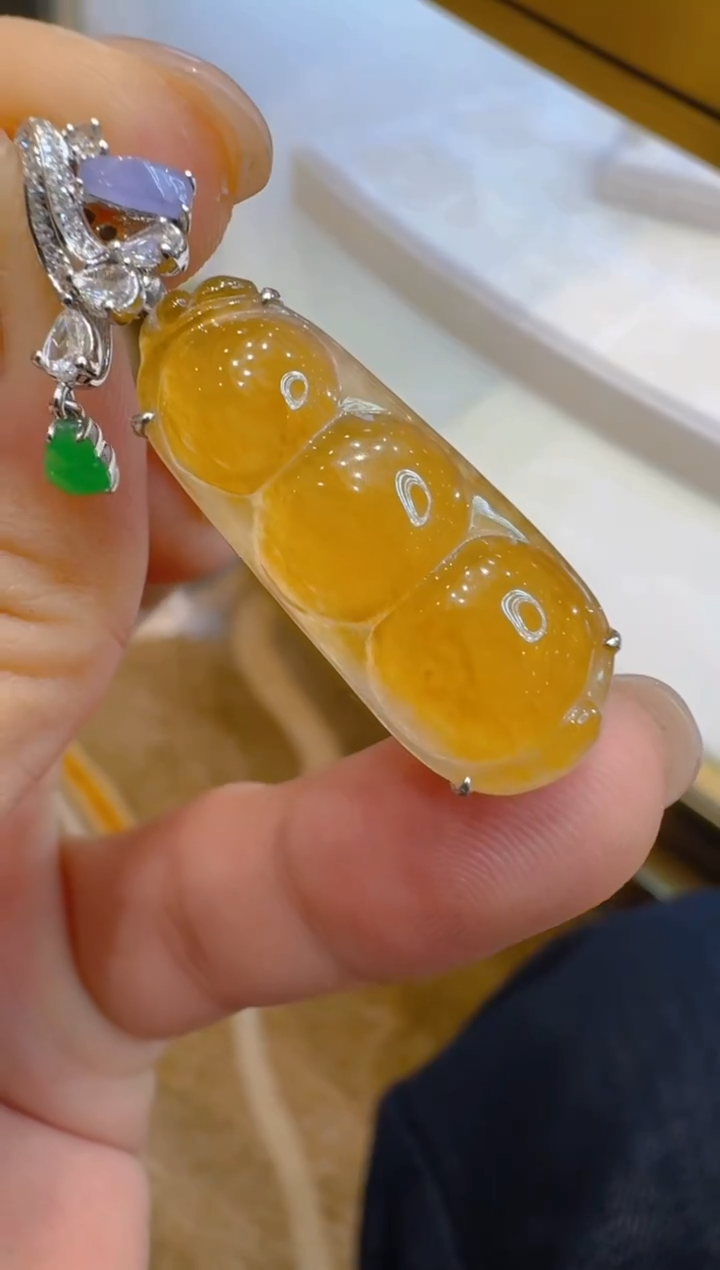 吊坠(不含链)18K金镶嵌翡翠多样性团购发一件