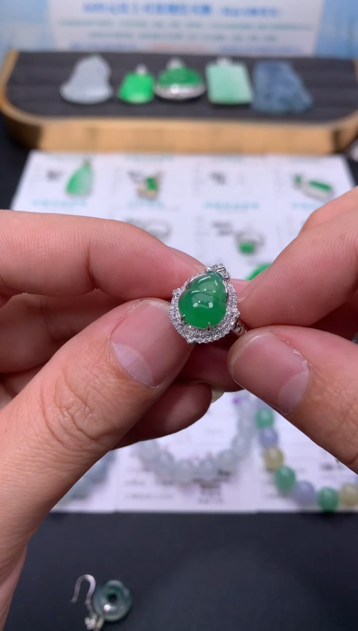 定制翡翠18K金镶嵌模式推广期48小时鉴赏期