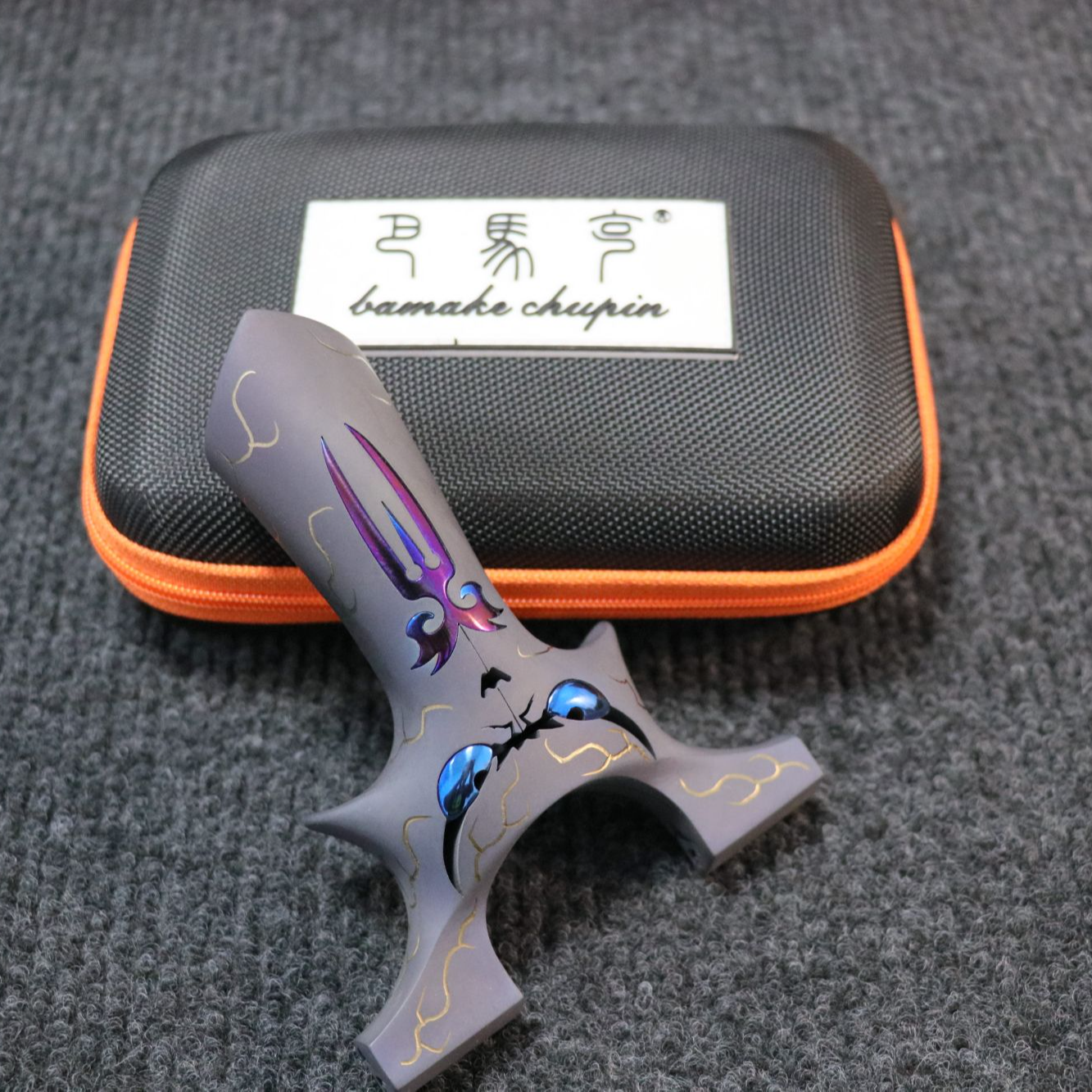 正品巴马克钛合金恶魔四代龙齿小怪兽户外玩具