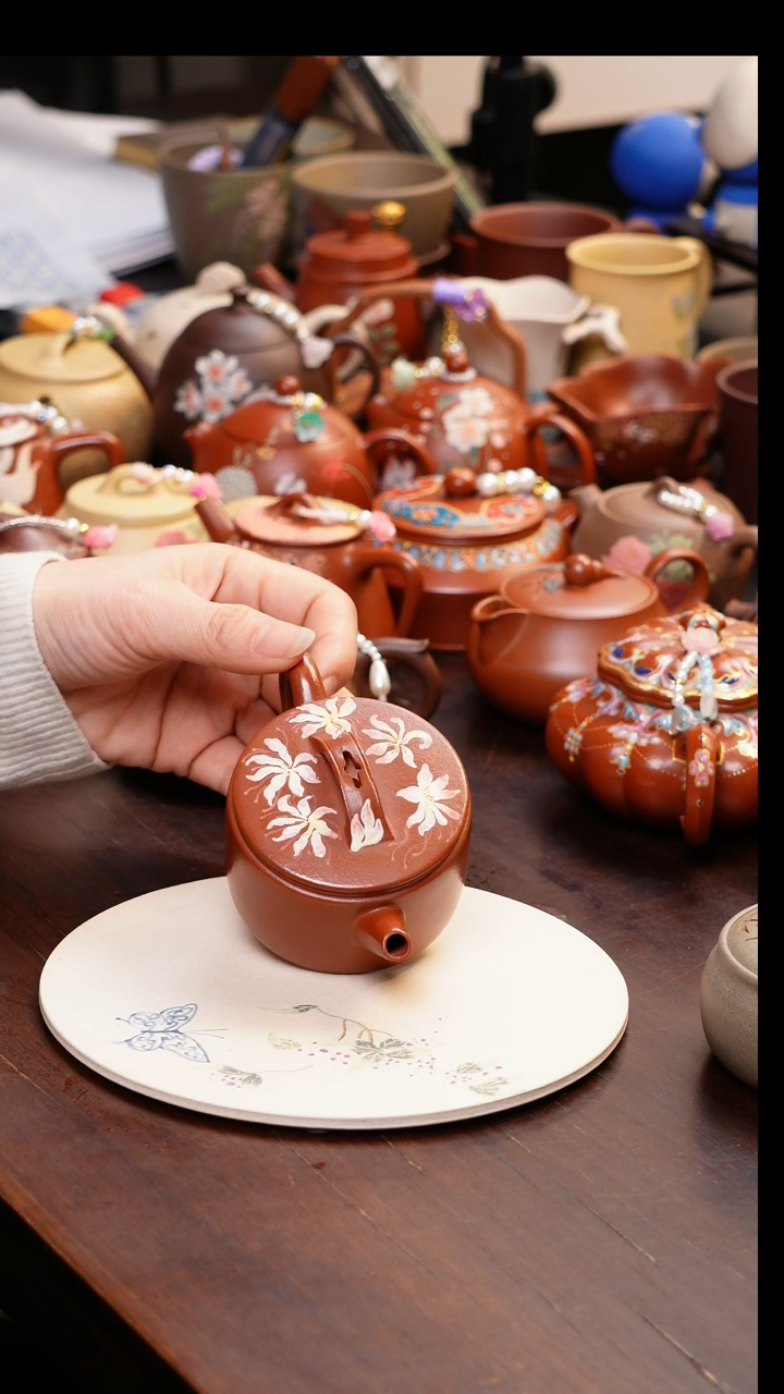 【闪购商品】原矿手工朱妮杯子壶