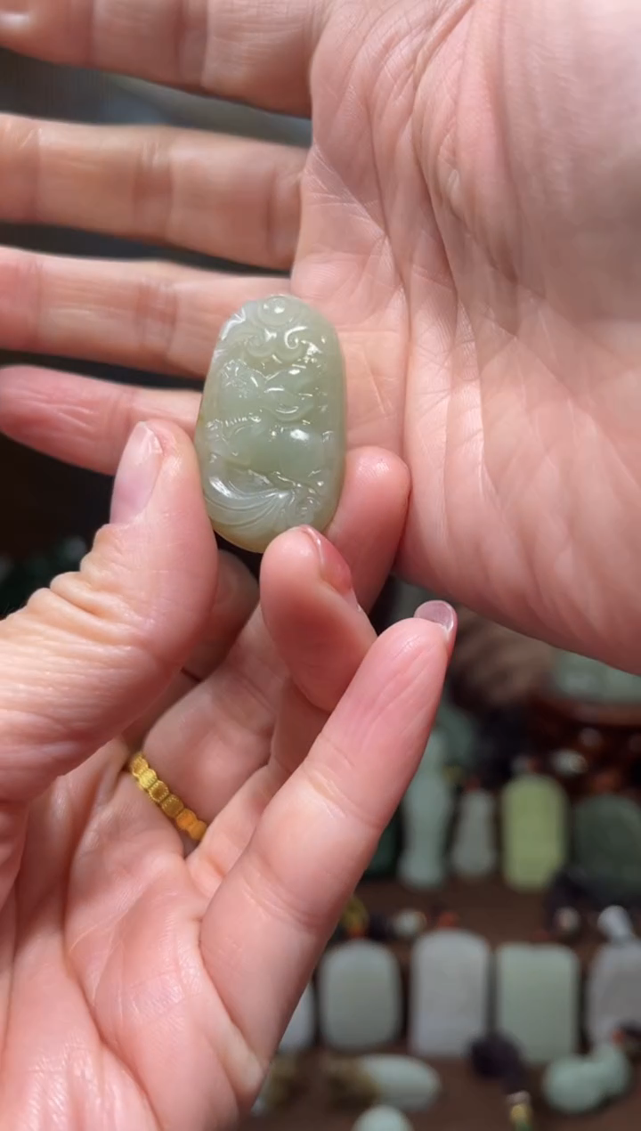 颈饰未镶嵌和田玉兔子