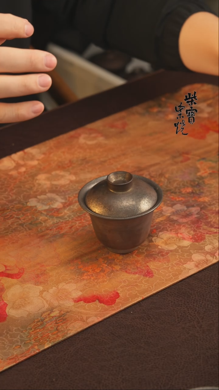 【闪购商品】杯391紫砂泥柴烧手工盖碗