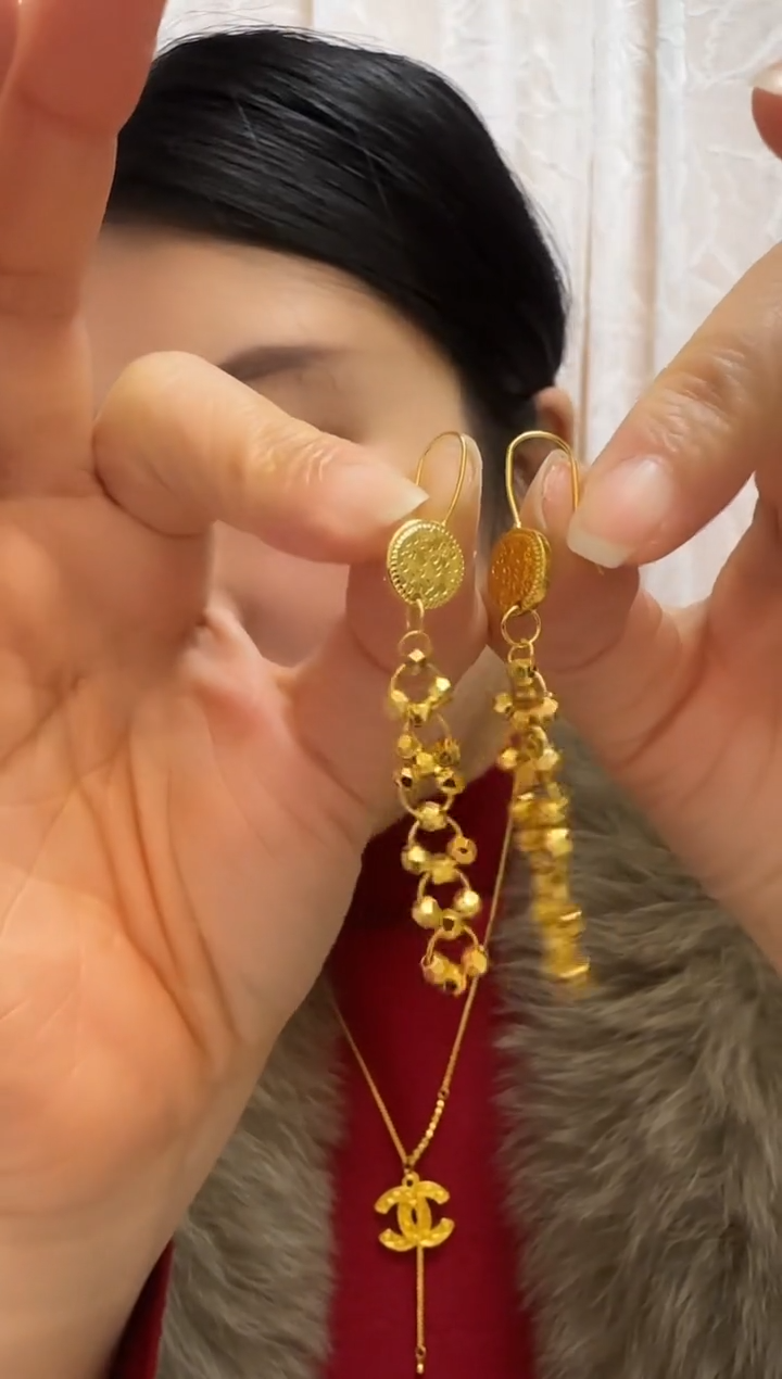 合金无019蹦迪珠耳坠