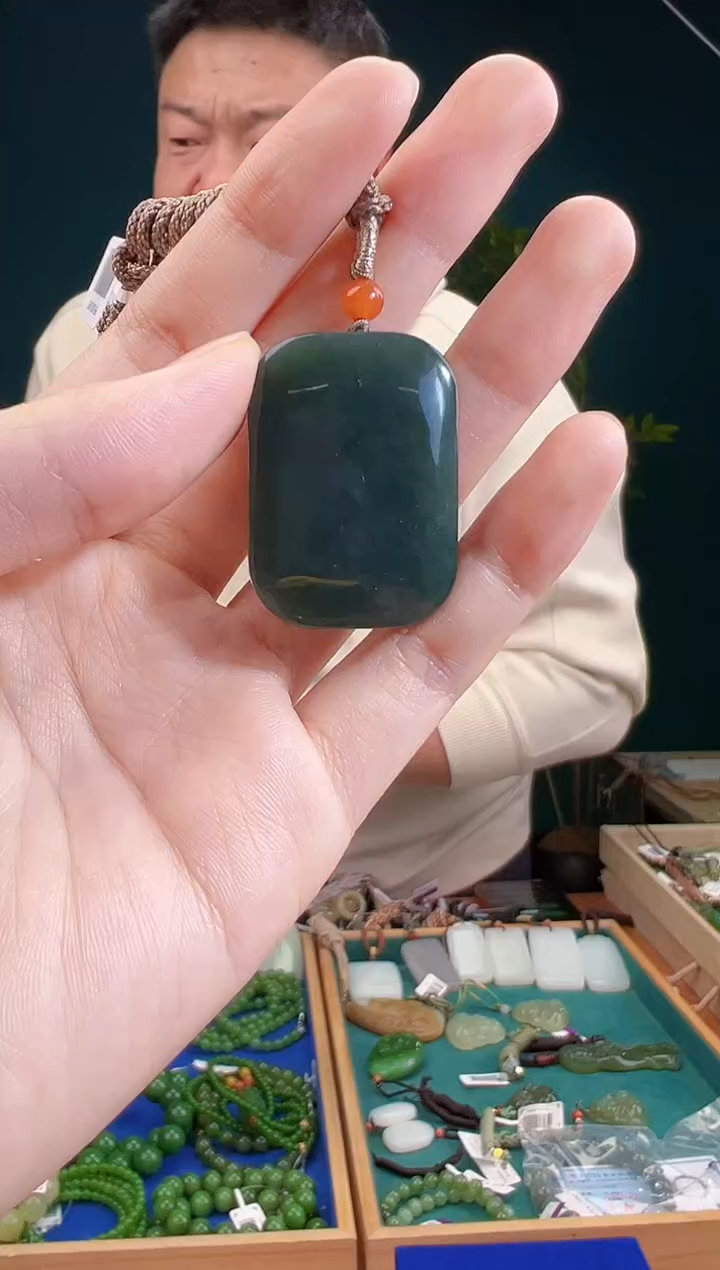 颈饰未镶嵌和田玉多样性发货 拍一单发一个