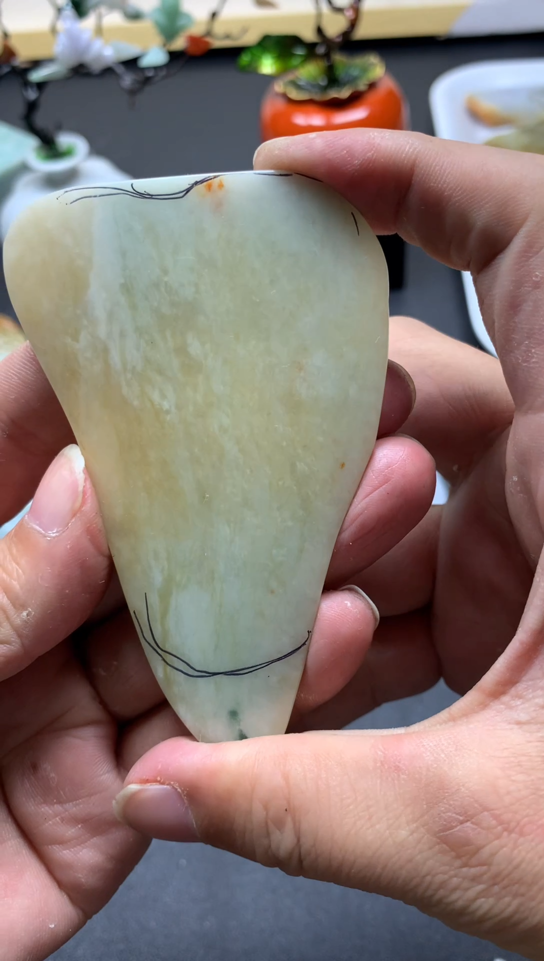 【闪购商品】翡翠颈饰未镶嵌天然翡翠A货