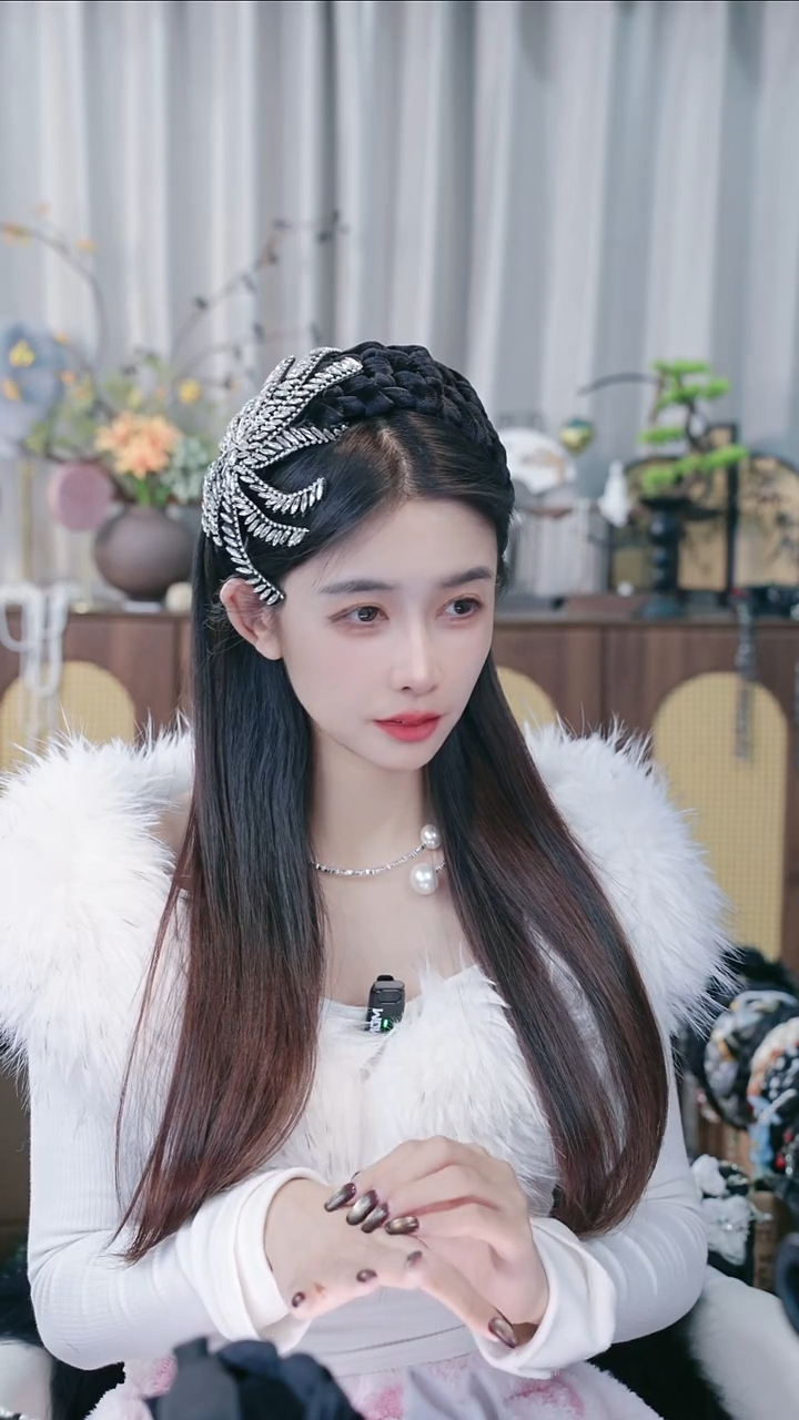 合金布艺满钻轻奢款