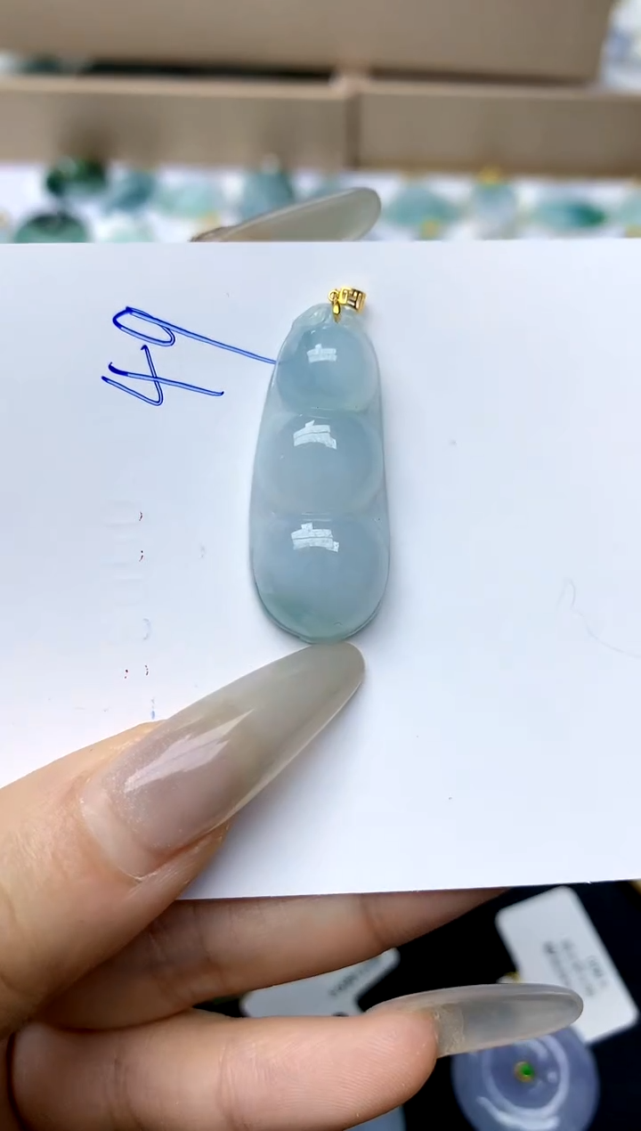 【闪购商品】翡翠颈饰18K金镶嵌天然A货翡翠