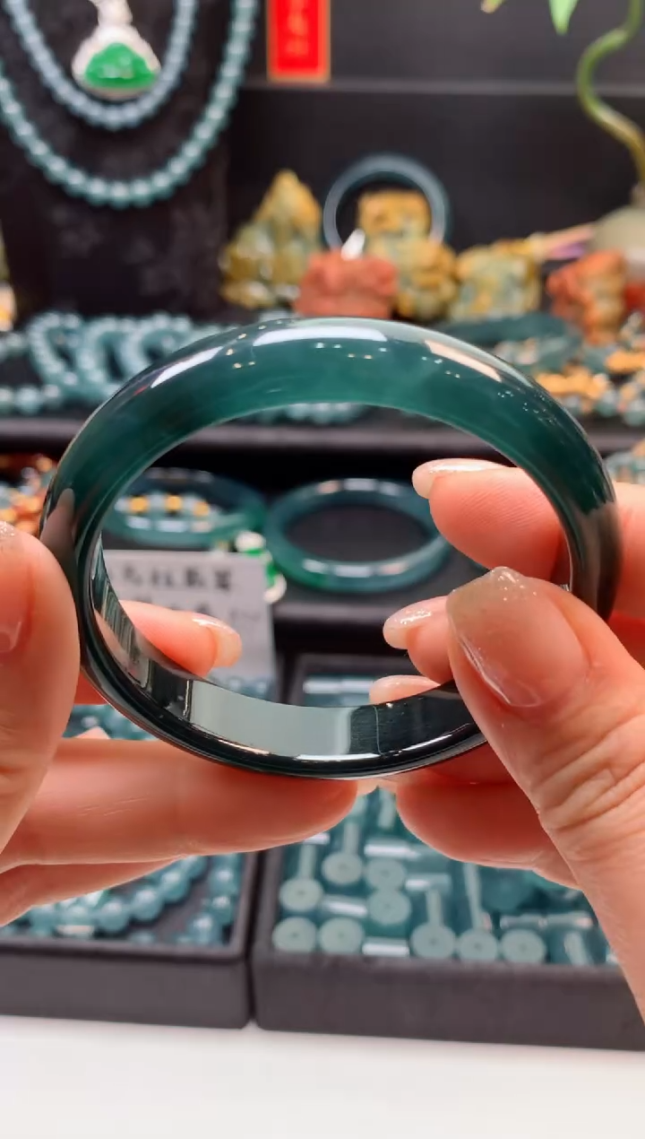 【闪购商品】翡翠手镯未镶嵌0934407551