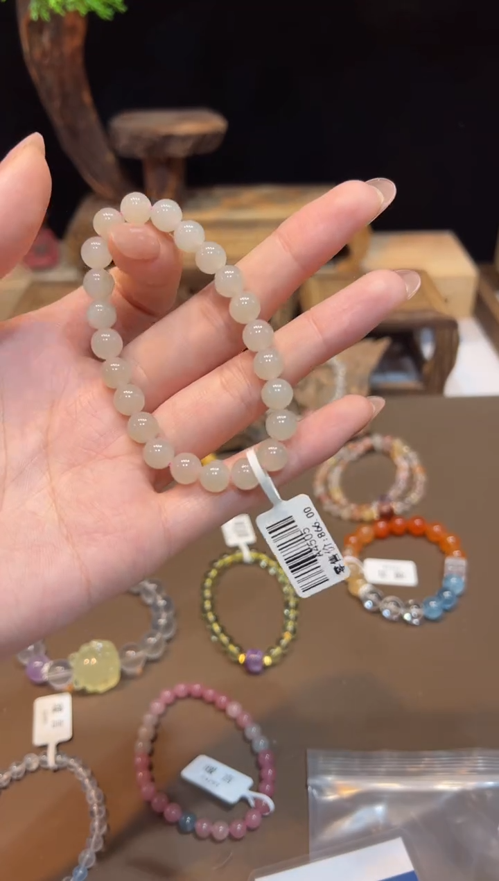 手饰和田玉未镶嵌手饰@@A4505