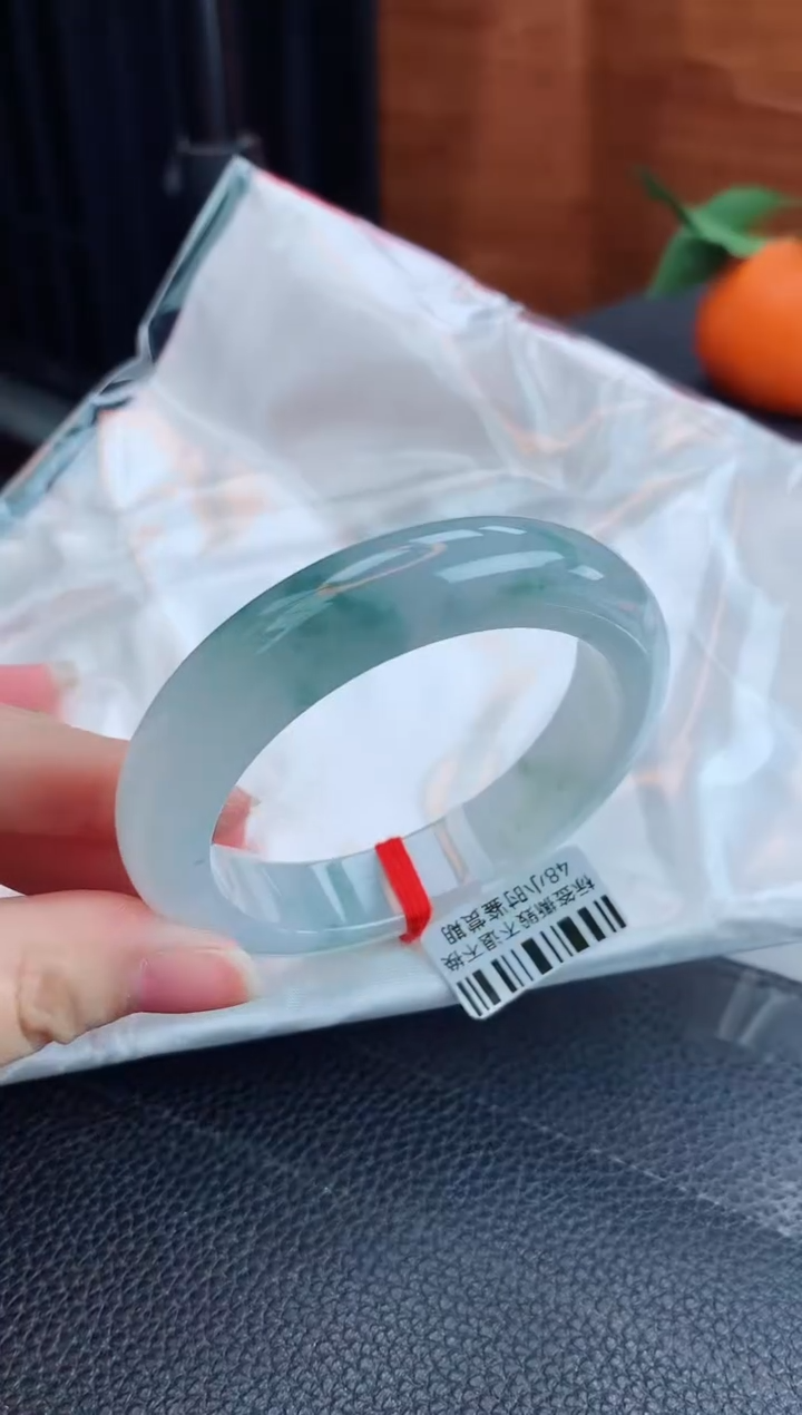 【闪购商品】翡翠手镯未镶嵌缅甸天然翡翠A货手镯
