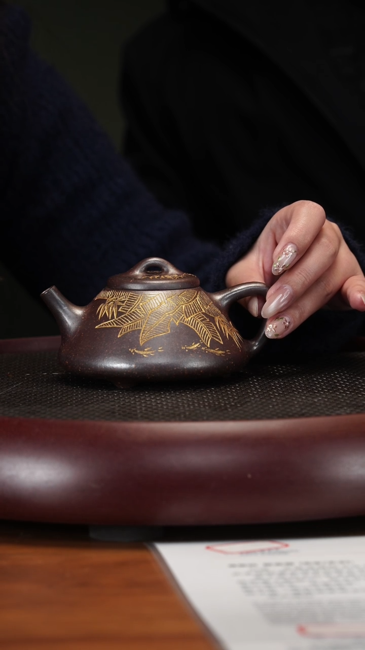 【闪购商品】紫砂茶壶3-14ZKN子冶石瓢梨皮绛紫180cc