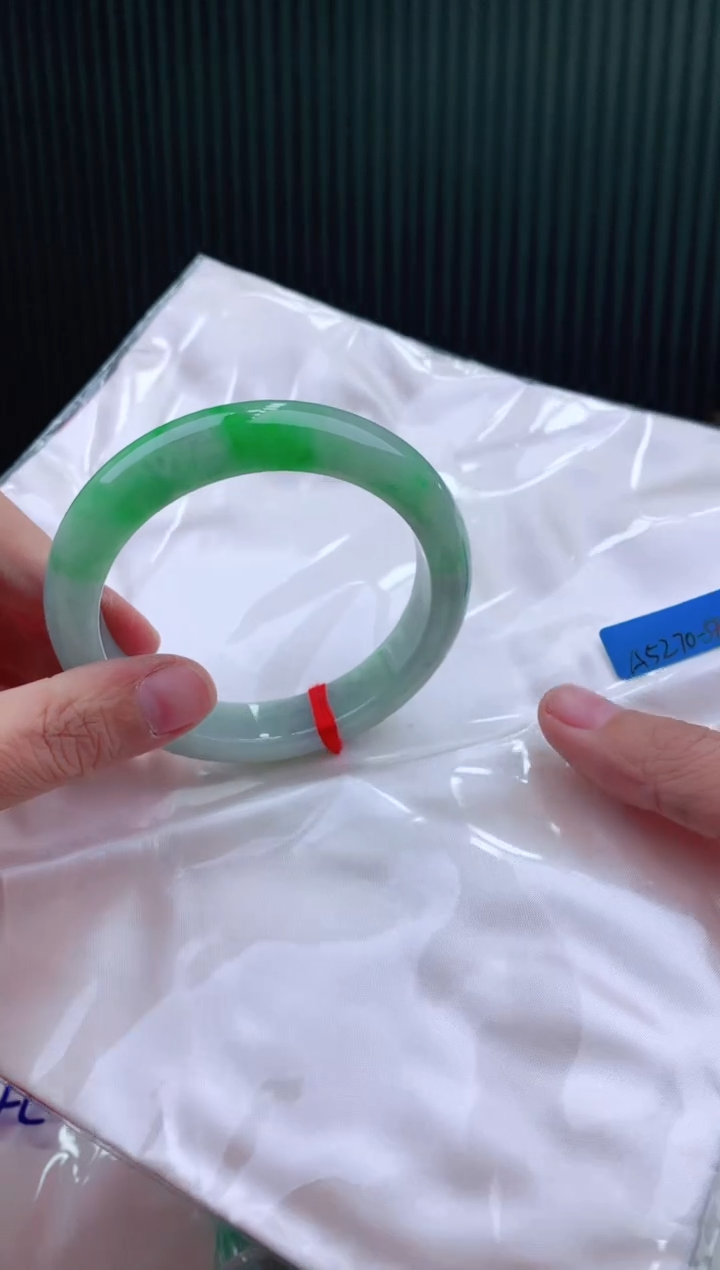 未镶嵌手镯翡翠58