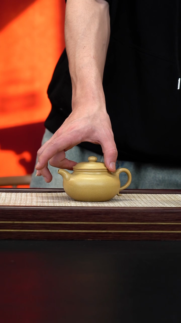 茶壶紫砂ZQ本绿 仿古