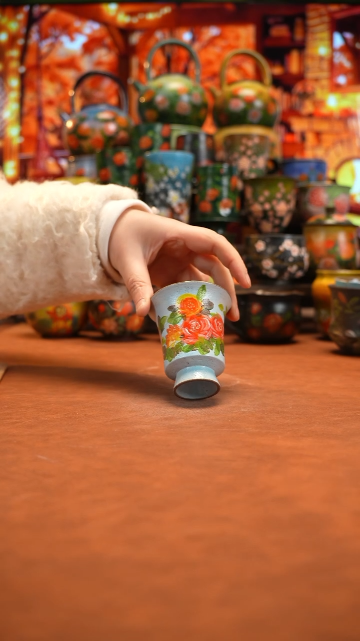 油画   釉下彩   杯子