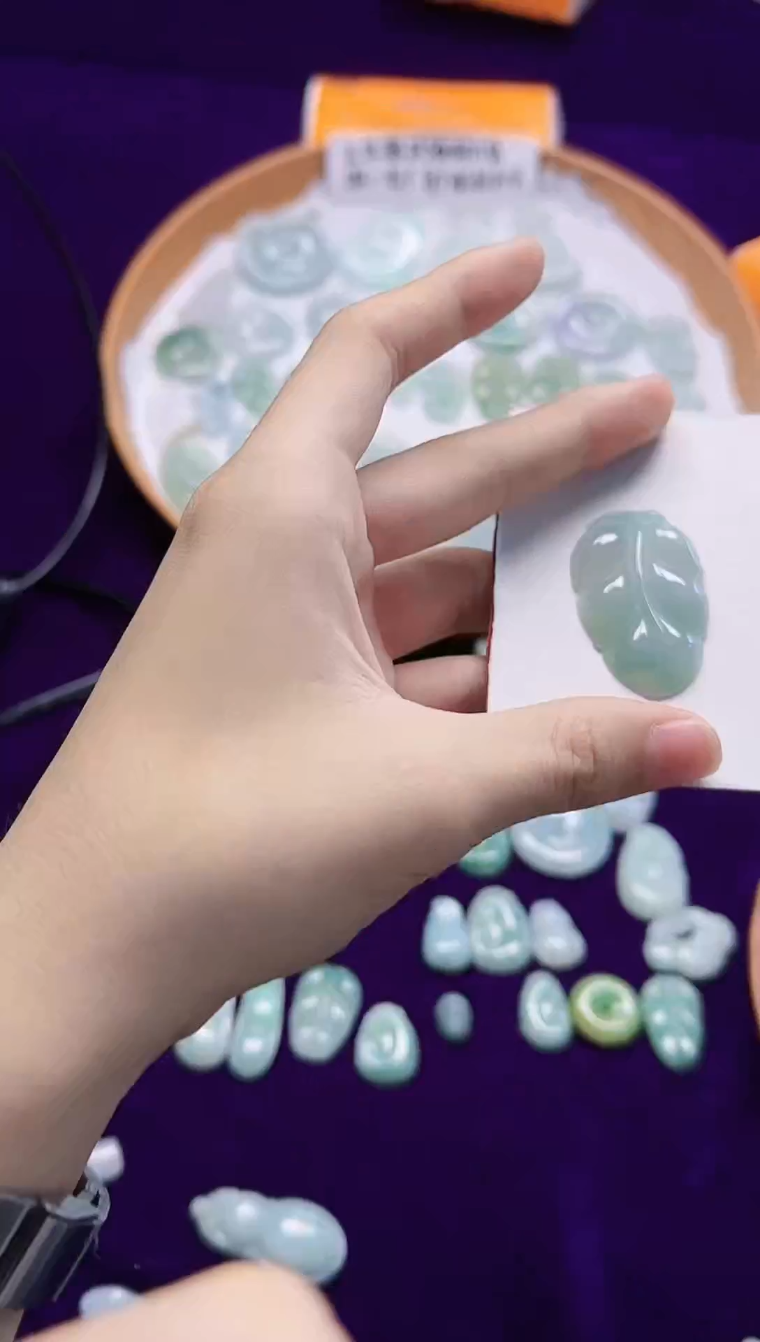 颈饰未镶嵌翡翠望*翡翠