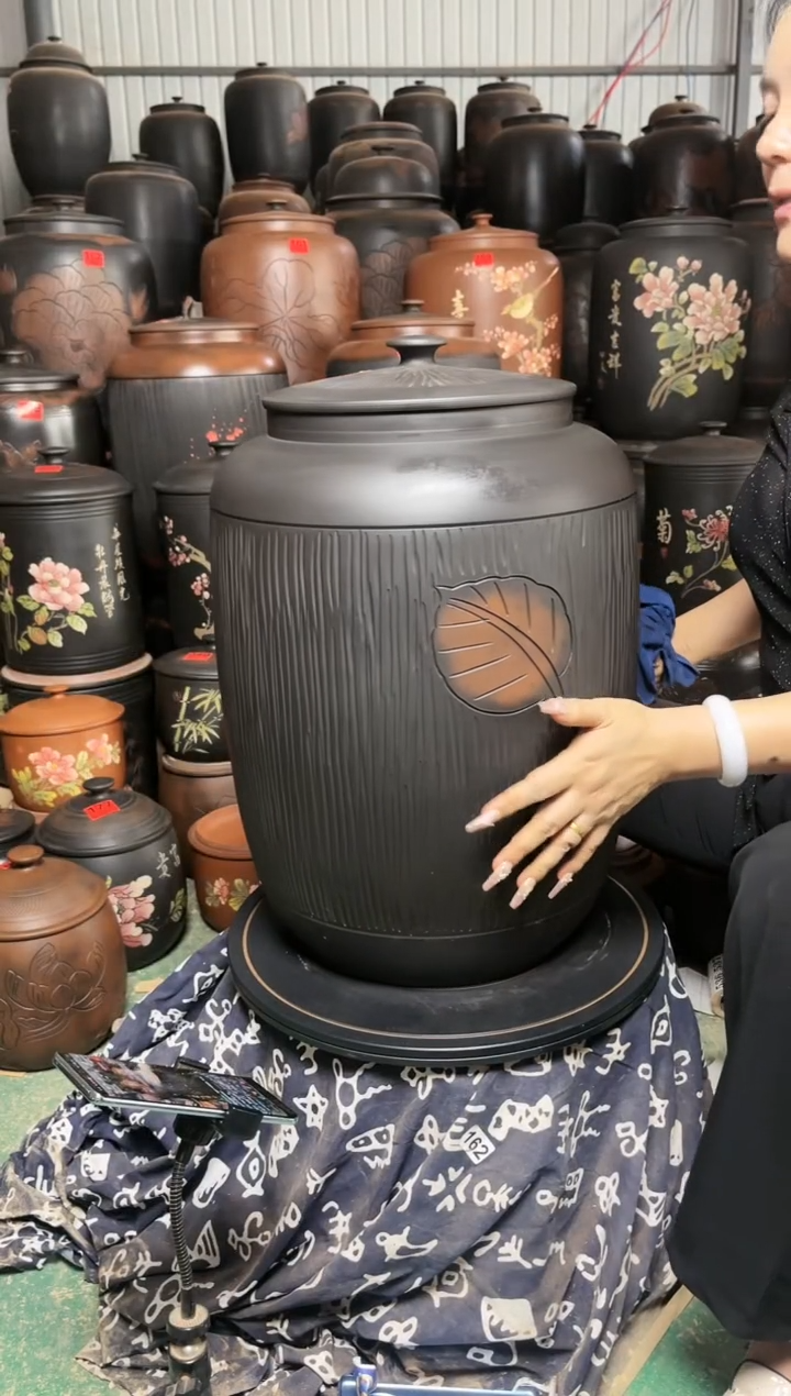 壶完品茶缸高51cm 树皮 三号