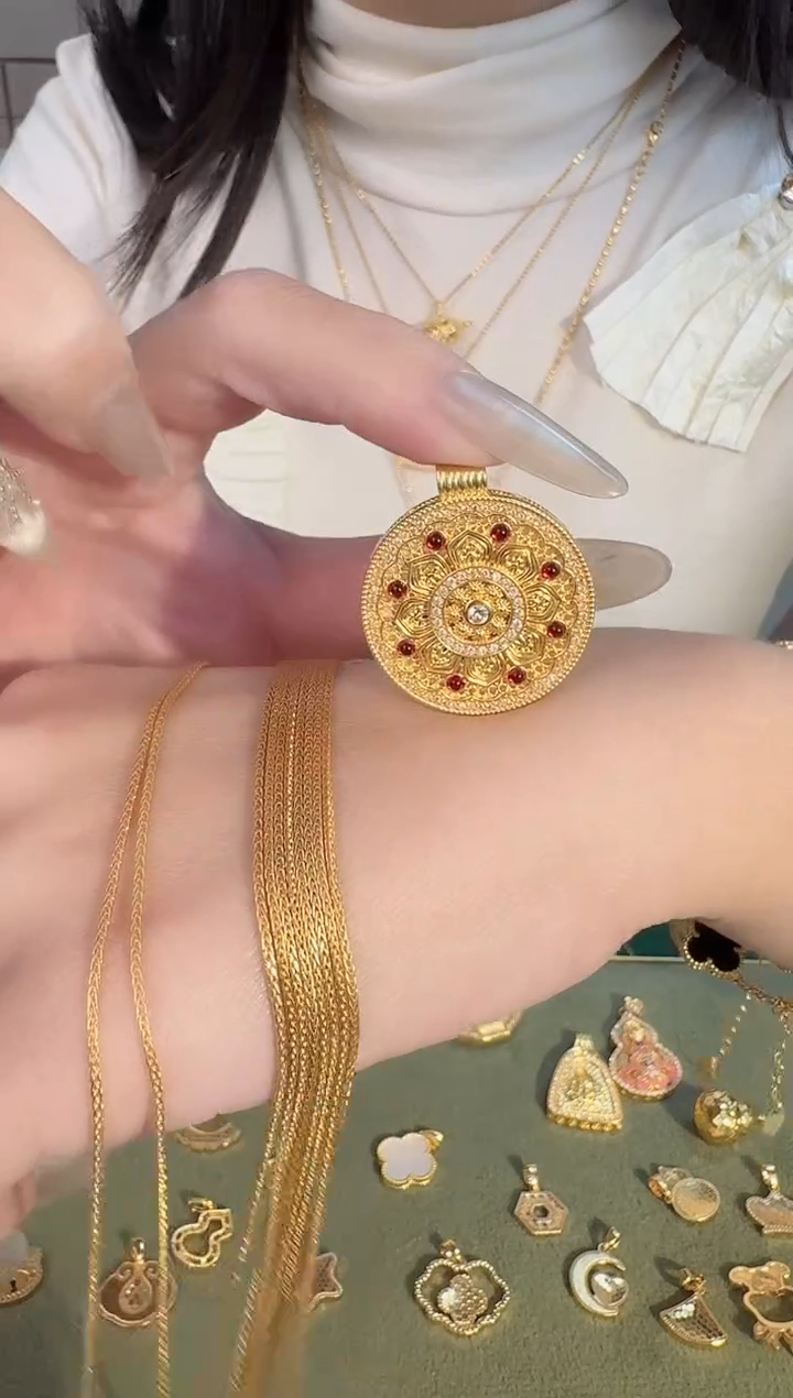 六字真言罗盘吊坠3.25 （附带礼盒包装）