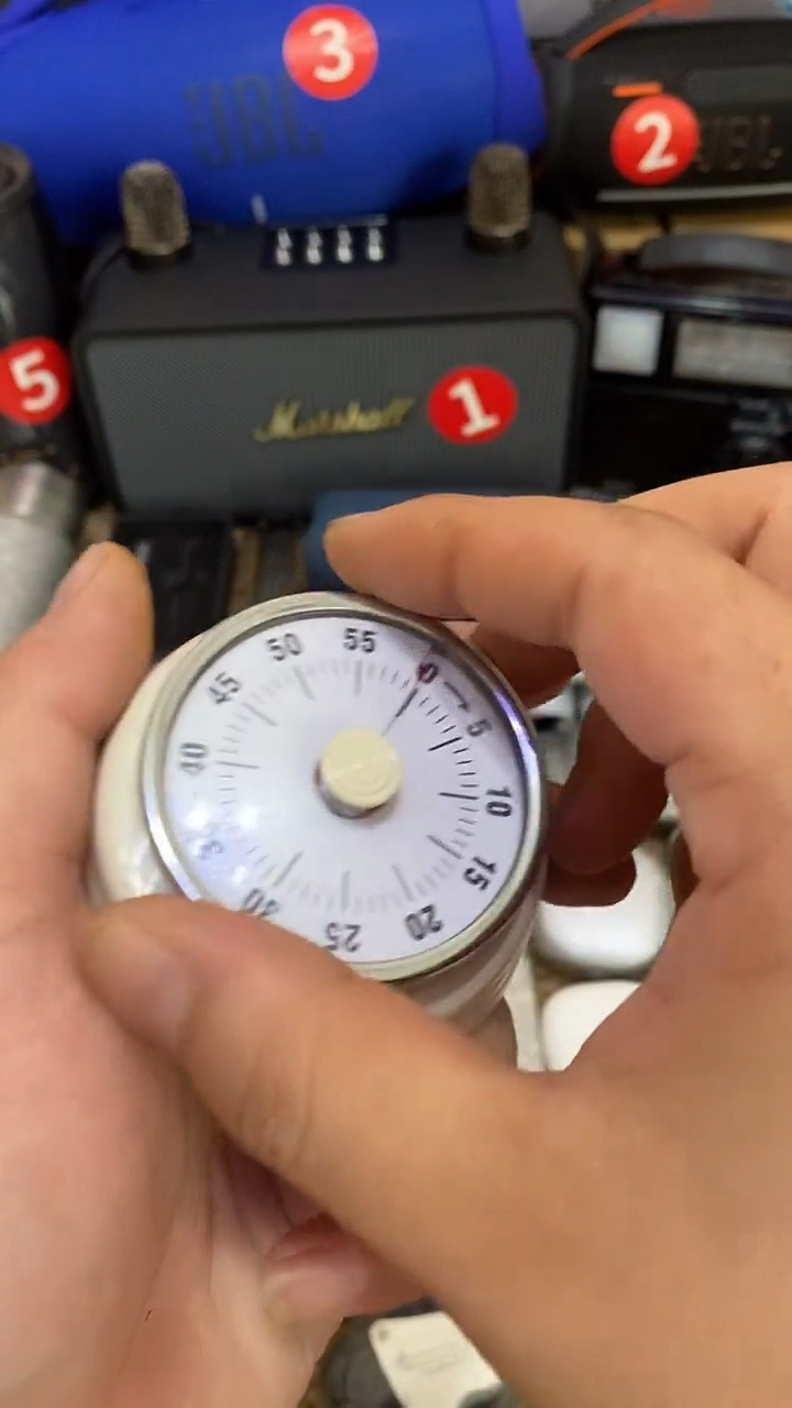 瓷片闪购商品 如图所示