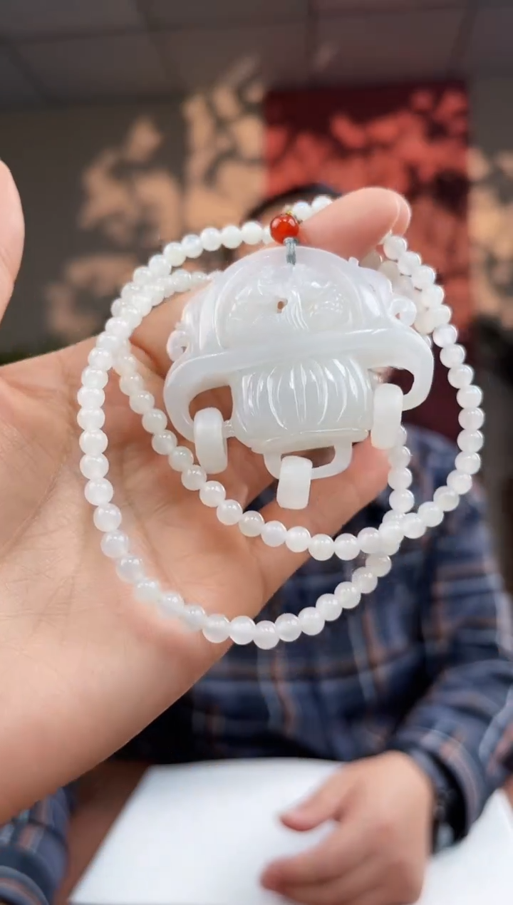 颈饰未镶嵌和田玉a64