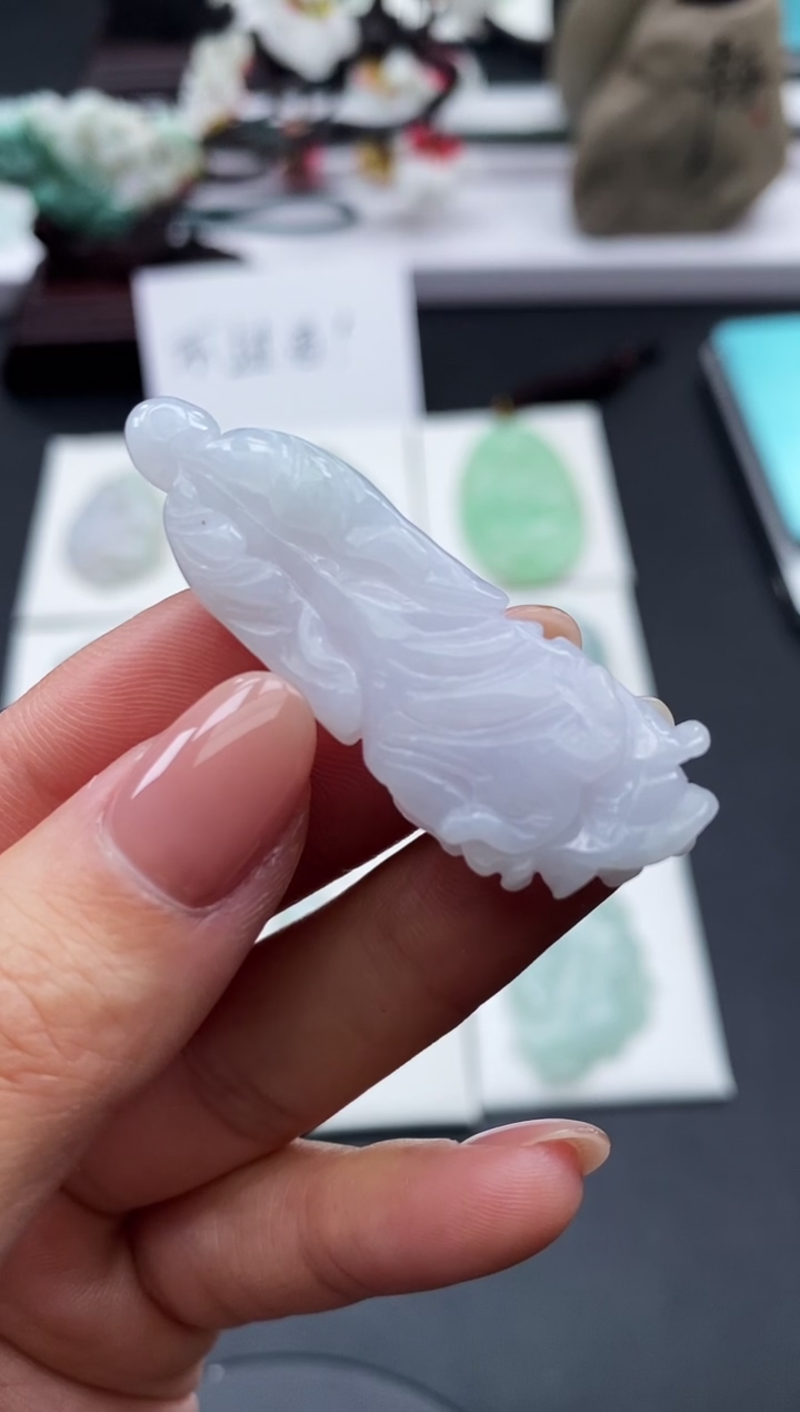 【闪购商品】翡翠颈饰未镶嵌天然缅甸A货翡翠