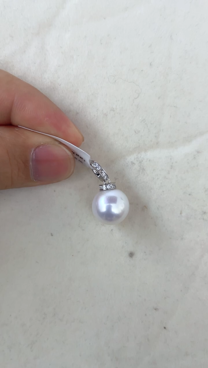 【闪购商品】淡水珍珠颈饰银S925镶嵌吊坠