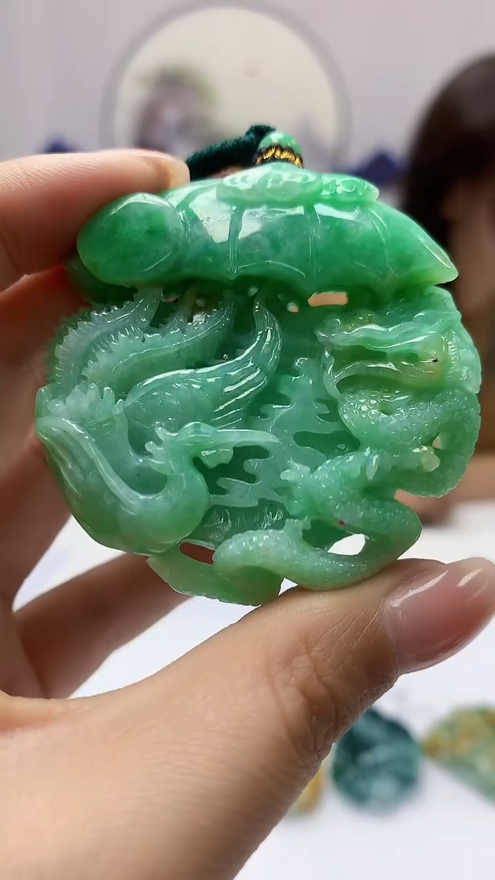 【闪购商品】定制翡翠未镶嵌4829ms-毛货挂件138