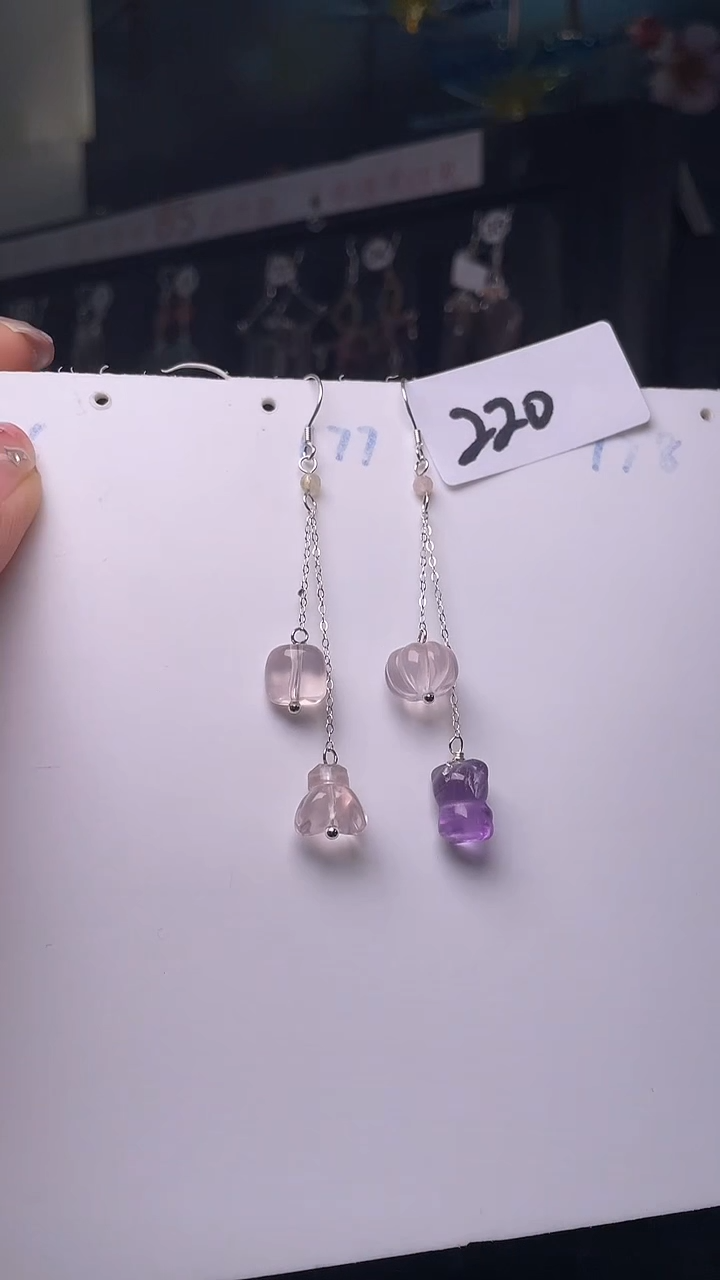 未镶嵌耳饰水晶喜欢拍