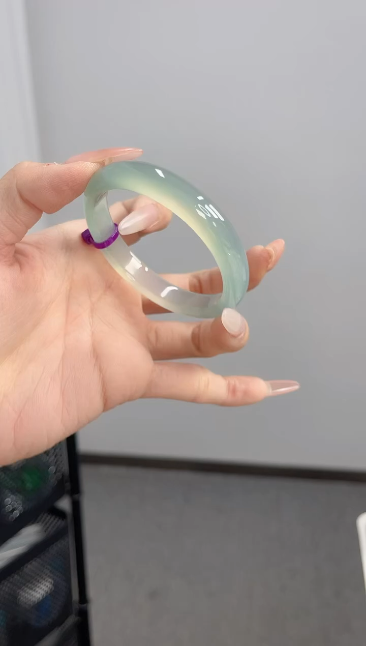 【闪购商品】玛瑙/玉髓手镯未镶嵌51-52圈