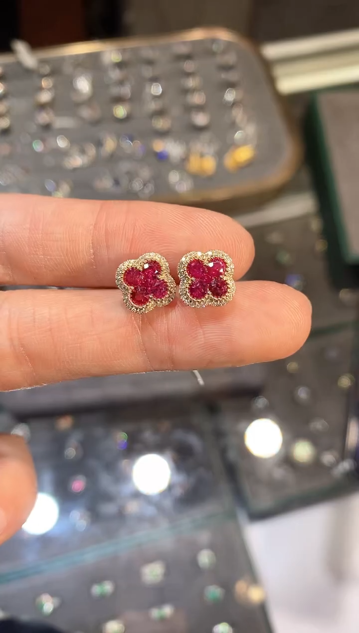 【闪购商品】耳饰18K金镶嵌红宝石1.36ct/展会同步价