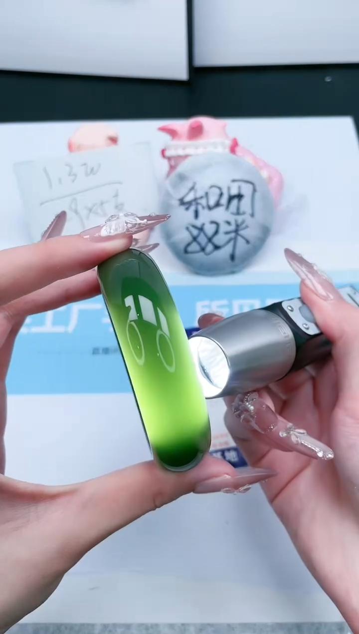 【闪购商品】石英质玉手镯未镶嵌196-56.4