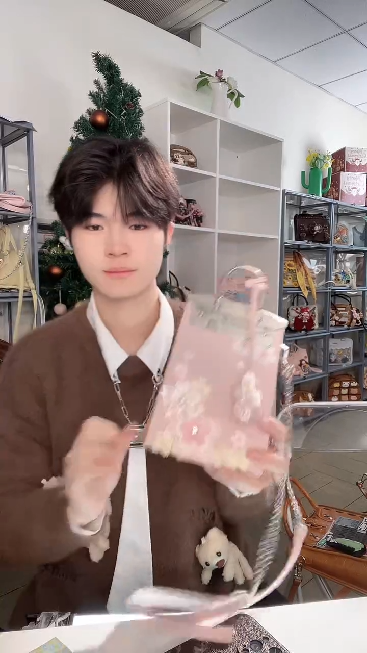 PU必灵饰物局桃夭