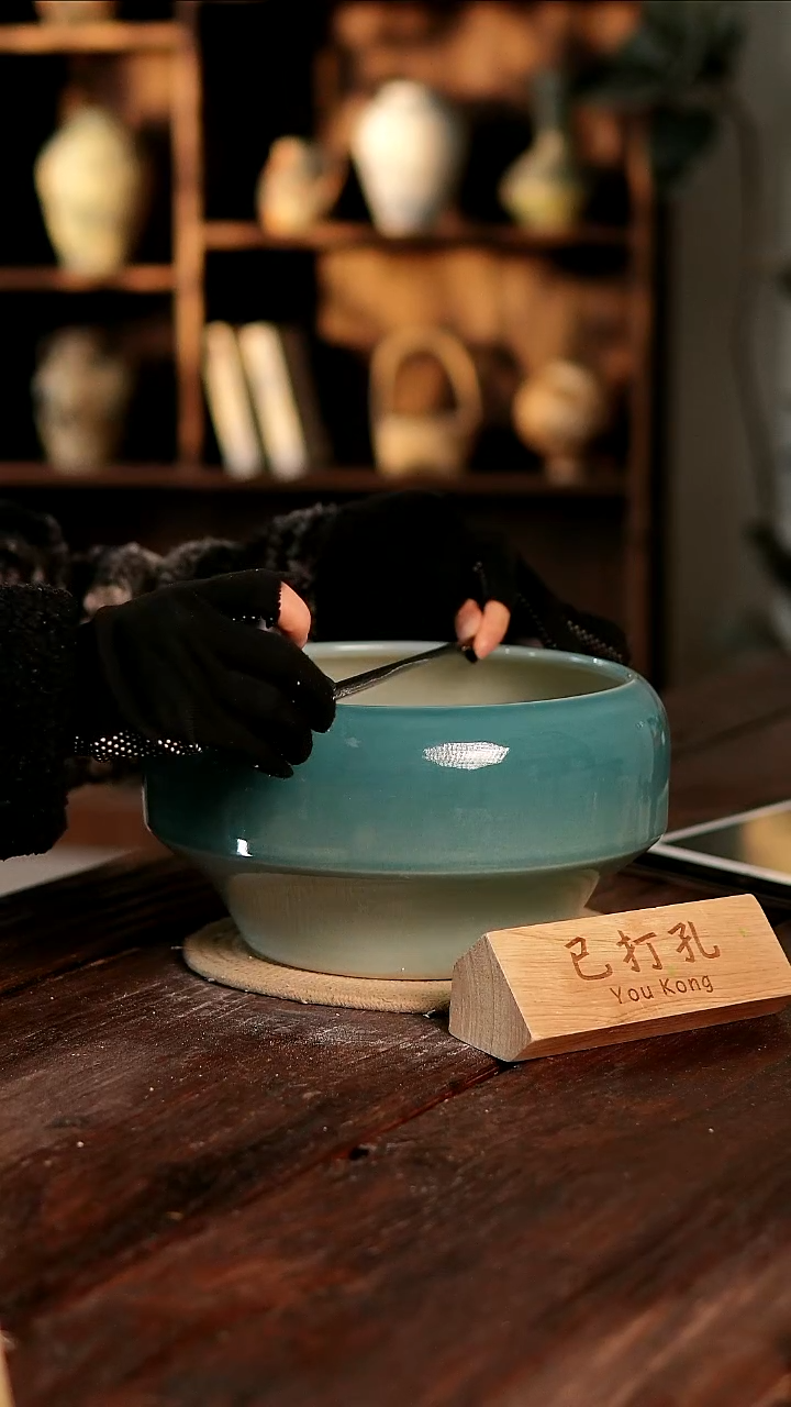 摆件30-101高15口22误差2已打孔