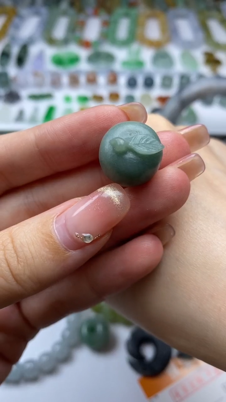 未镶嵌定制翡翠毛货定制不退不换