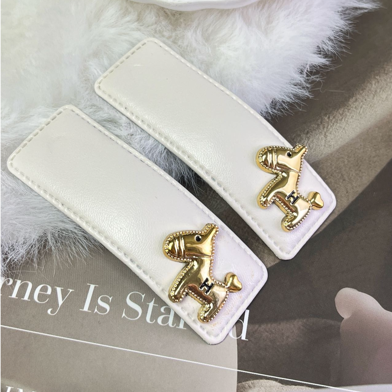 【马上有钱】轻奢精致氛围感夹易收纳J