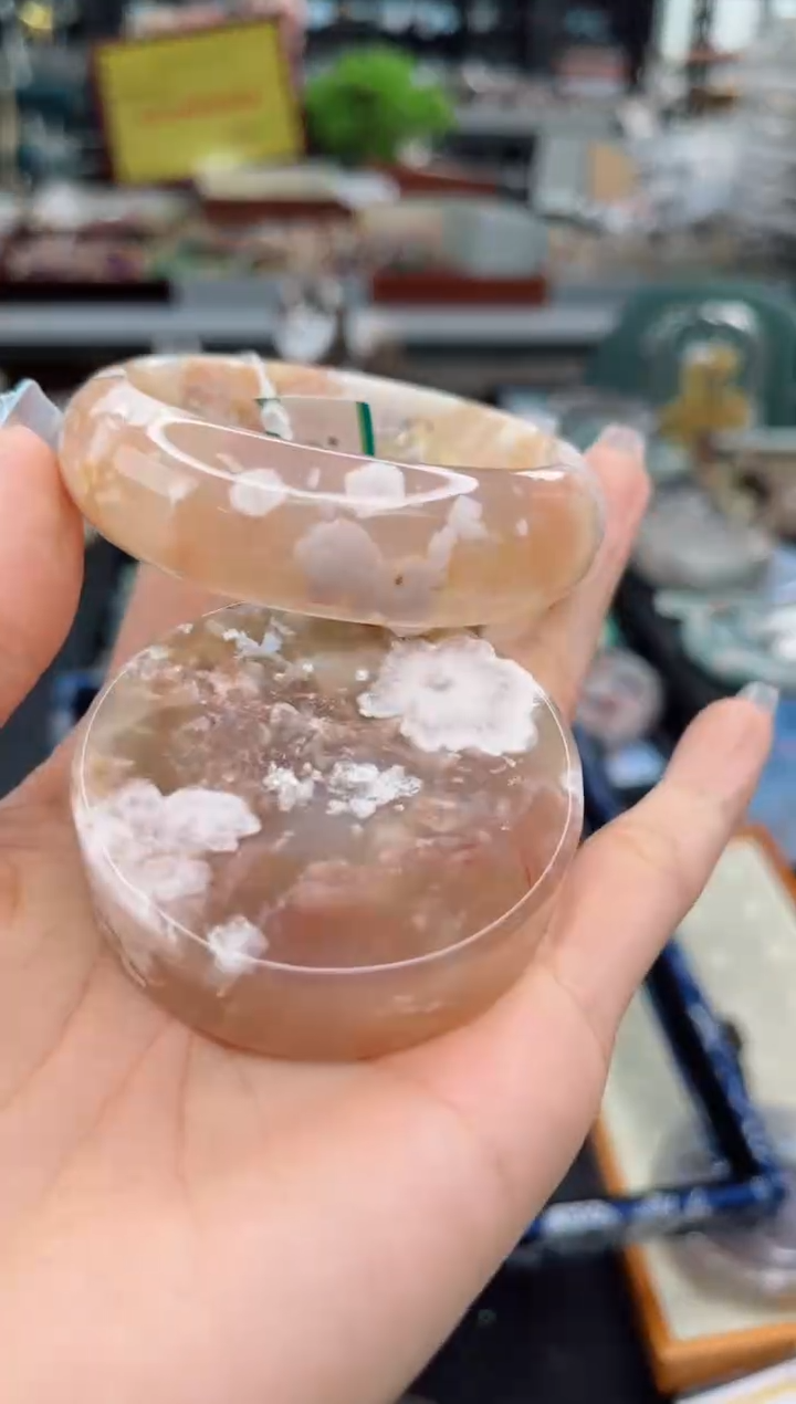 【闪购商品】石英质玉手镯未镶嵌53圈口（赠品镯心）3569046