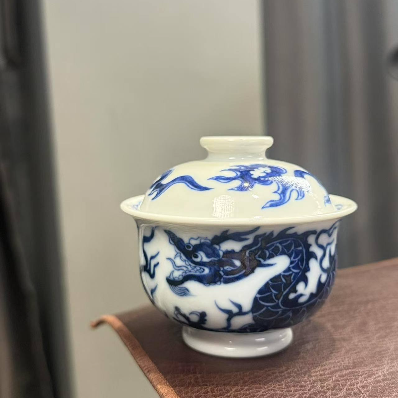 柴窑铠甲龙小炉石盖碗