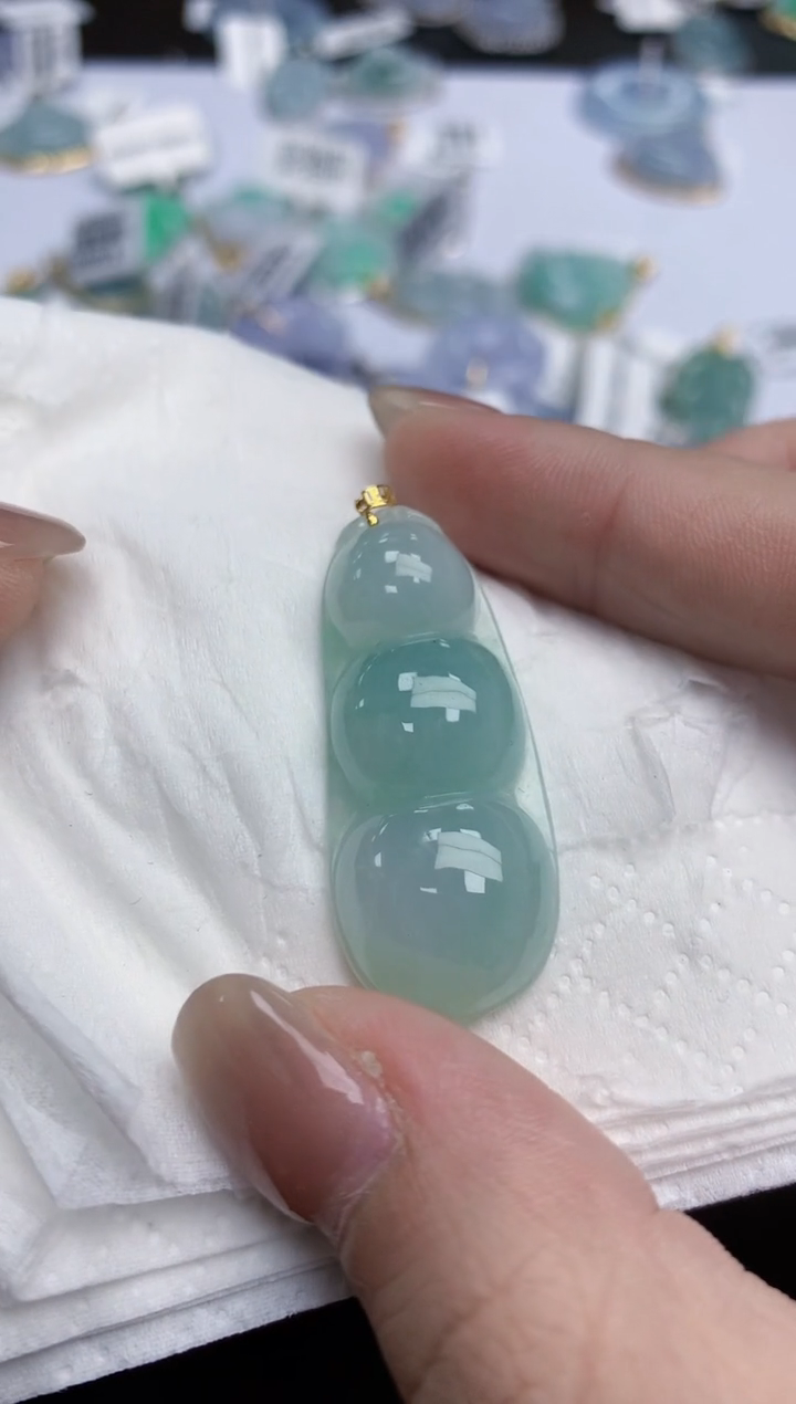 【闪购商品】翡翠颈饰18K金镶嵌天然缅甸翡翠A货