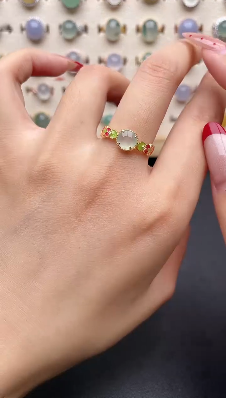 【闪购商品】翡翠戒指银S925镶嵌一物一证一礼盒