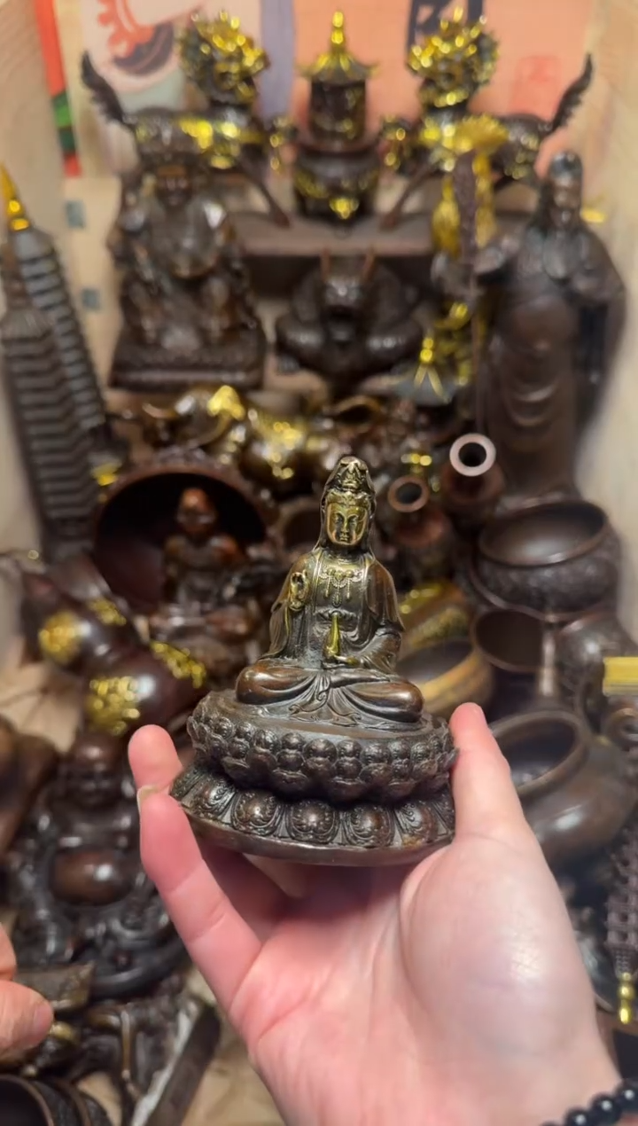 精品专属链接---【小坐观音像】