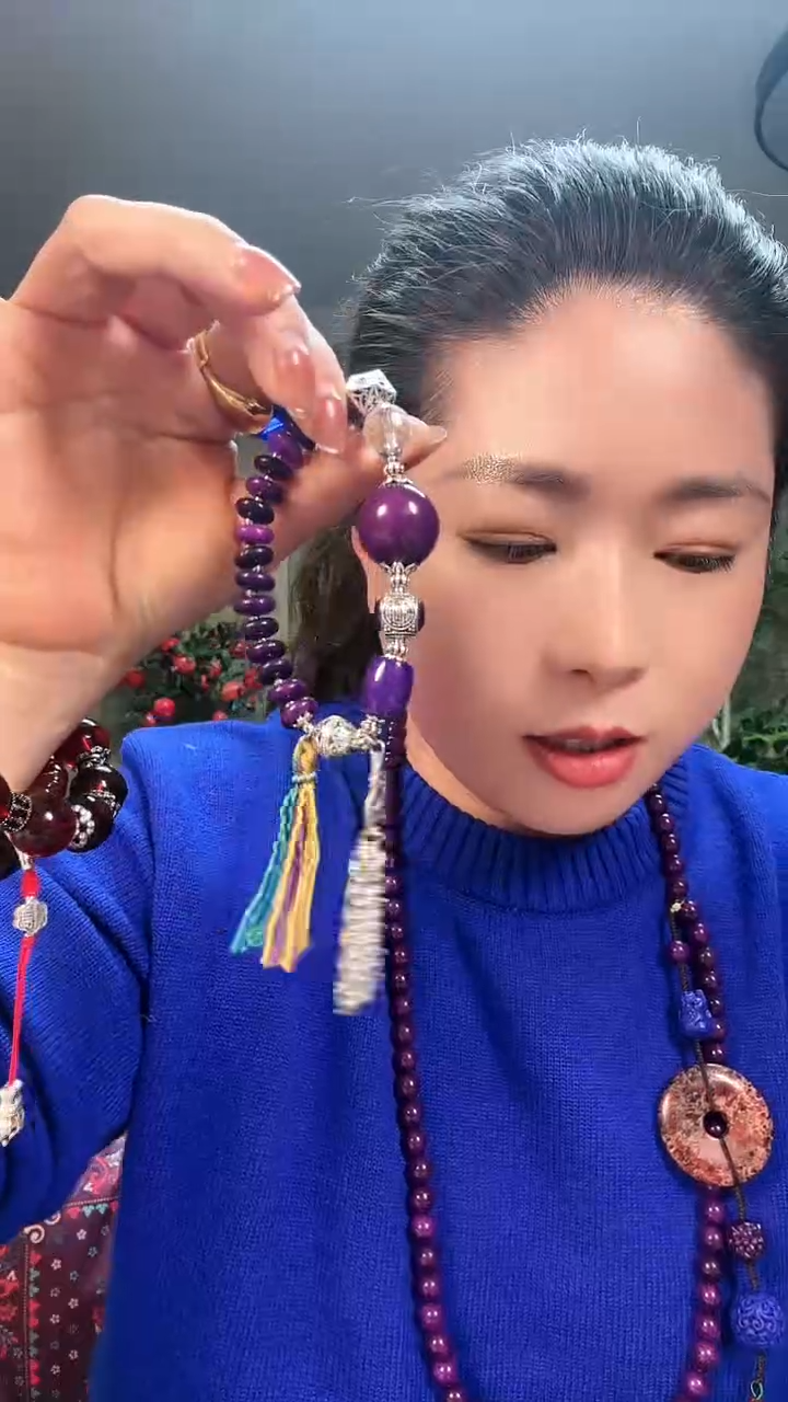 【闪购商品】树脂制品0000000T725