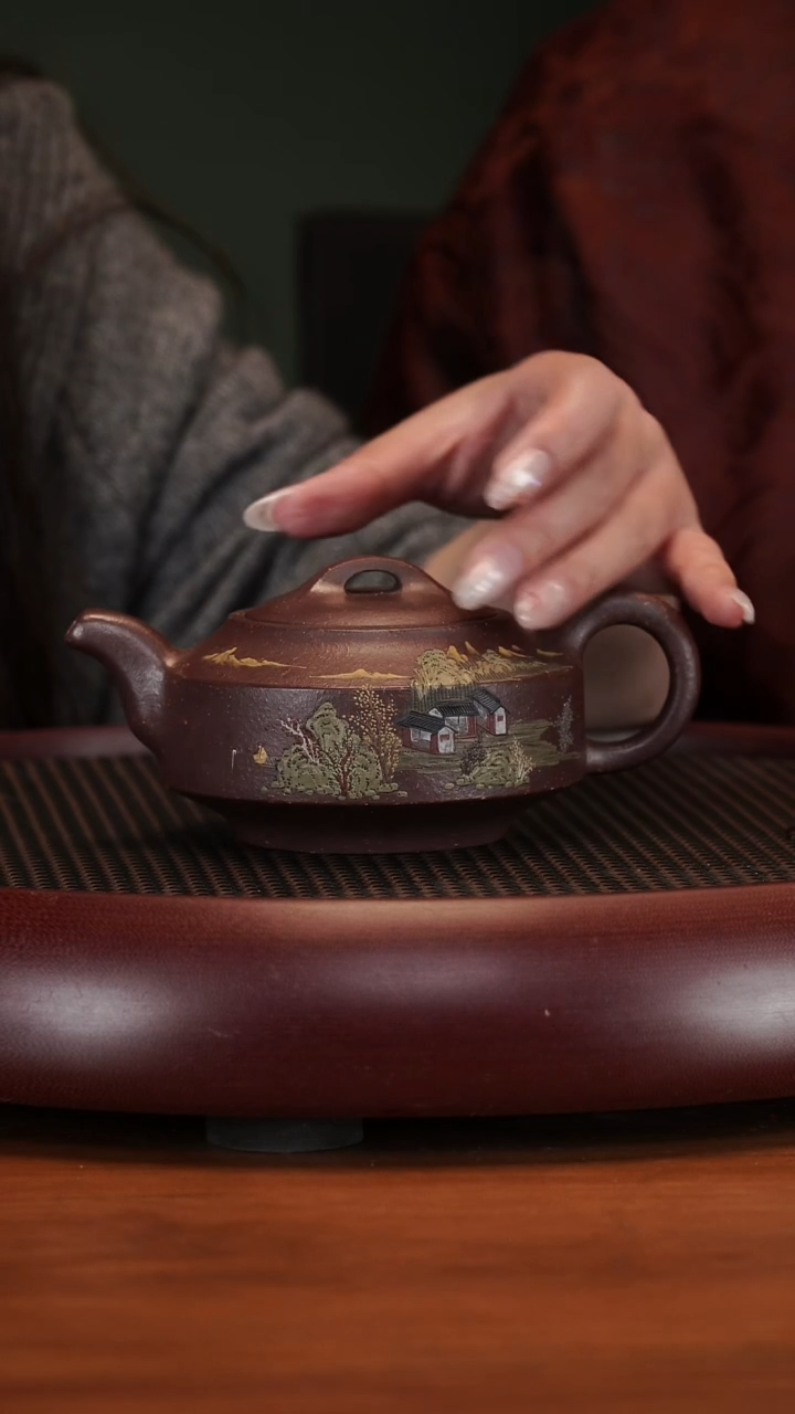 【闪购商品】紫砂茶壶2-76QYJ汉君梨皮朱砂紫270cc