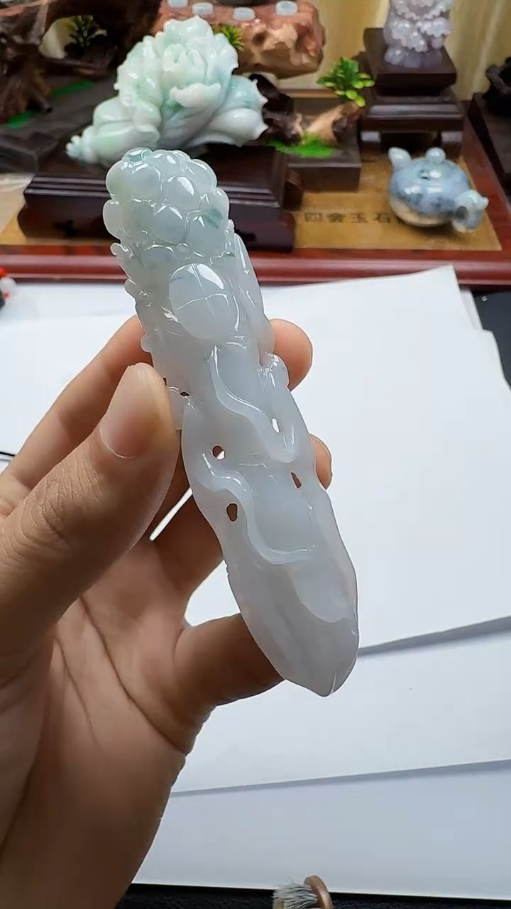 吊坠(不含链)未镶嵌翡翠1