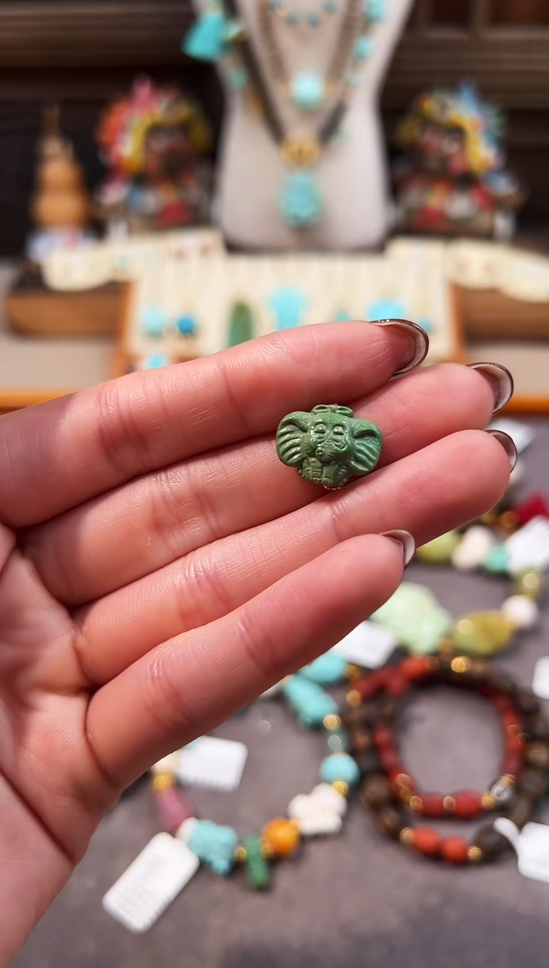 未镶嵌绿松石配饰小象